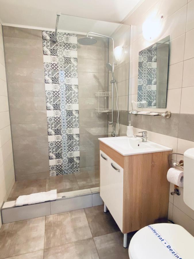 Av Apartment Turda Esterno foto